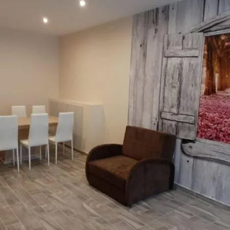 Vandor Vendeghaz * Baja